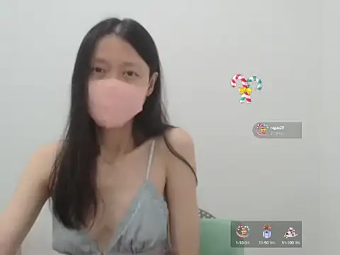 Snapshot of AlinaBaby_x chatting on October 8, 8:02 pm AlinaBaby x online show from October 8, 8:02 pm