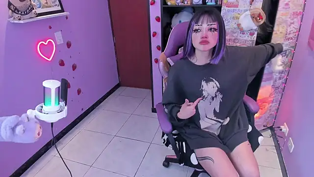 Vero Osb  online show from November 19, 12:21 am