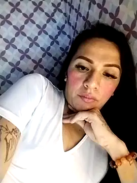 enoria1992 online show from March 11, 12:31 pm