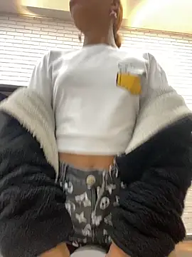 LorenBeiker- online show from October 1, 12:10 pm