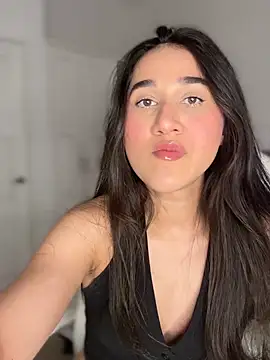 julieta jhonss online show from February 6, 3:32 am