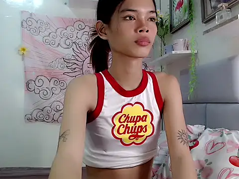 Snapshot of itsmekyrie chatting on October 17, 7:44 am itsmekyrie online show from October 17, 7:44 am