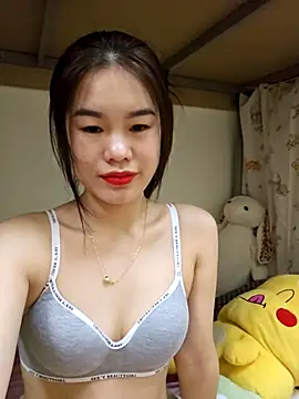 Baby-ladytits2025 online show from November 20, 4:08 pm