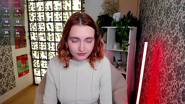 Snapshot of Elis_Cherry chatting on October 18, 2:14 am Elis Cherry online show from October 18, 2:14 am