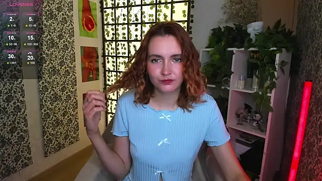 Snapshot of Elis_Cherry chatting on October 1, 2:27 am Elis Cherry online show from October 1, 2:27 am
