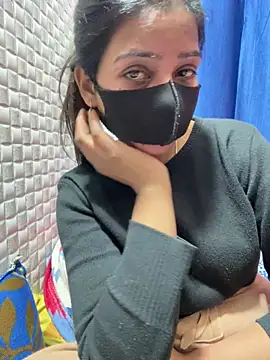 Hot Jaanvi  online show from February 8, 4:00 pm