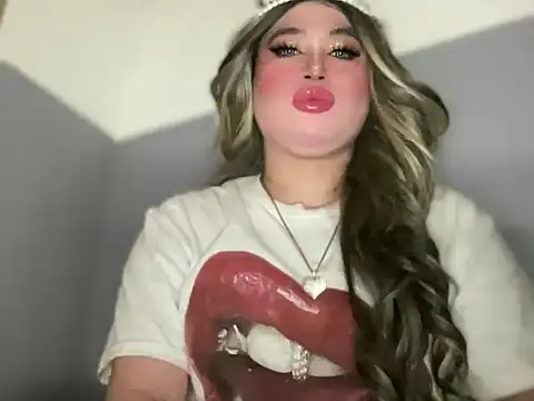 Naughtyrosecum online show from October 18, 5:04 pm