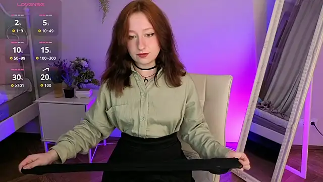 Snapshot of Violet_Griffen chatting on October 15, 3:58 pm Violet Griffen online show from October 15, 3:58 pm