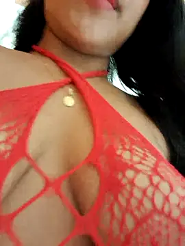Snapshot of Michell_em chatting on October 15, 5:26 pm Michell em online show from October 15, 5:26 pm