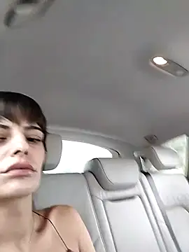 sweetchery999999 online show from September 17, 7:39 am