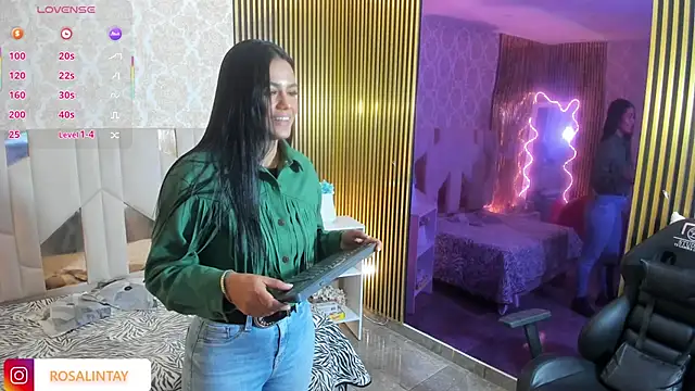 Snapshot of Rosalind_tay chatting on September 17, 11:41 am Rosalind tay online show from September 17, 11:41 am