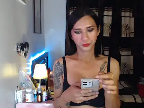 hottielicious slut69 online show from January 13, 12:53 pm