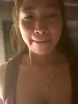 Snapshot of ThiHa003 chatting on September 24, 9:08 am ThiHa003 online show from September 24, 9:08 am
