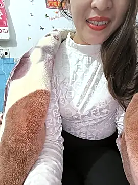 Ariana-Vy online show from November 20, 2:23 am