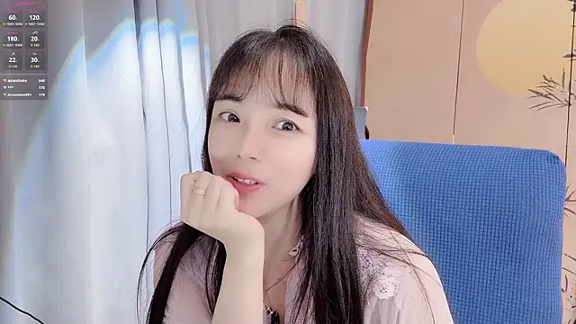 xinxin520-baby online show from June 17, 2:46 am