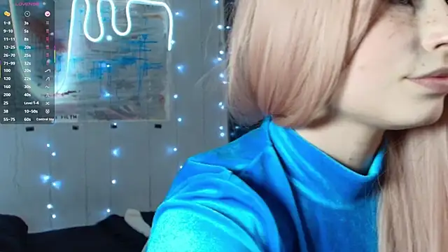 PieraMarch online show from September 19, 7:02 pm