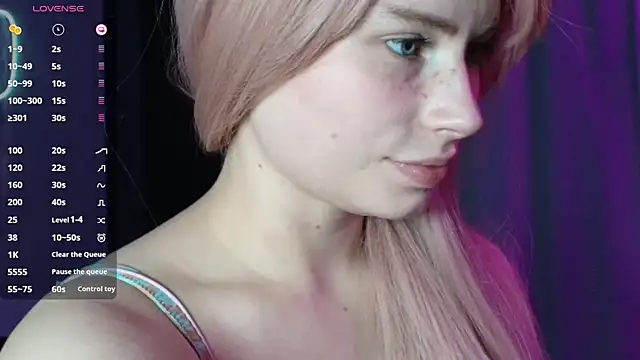 PieraMarch online show from October 10, 7:41 pm