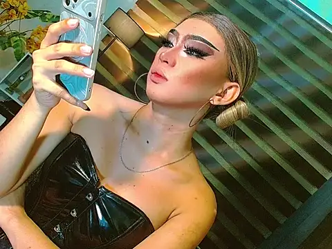 Queen yasii 88 online show from July 2, 12:55 pm