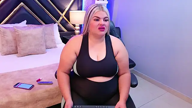 KiimBrooks online show from September 23, 11:52 am