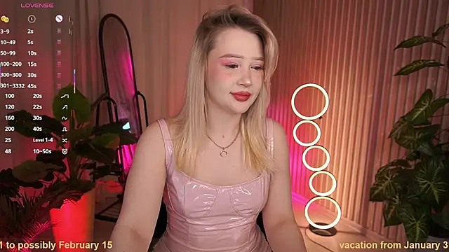 LauraWifeness online show from January 18, 5:59 am