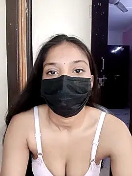 Snapshot of Cute_Rakhi8 chatting on September 14, 9:07 am Cute Rakhi8 online show from September 14, 9:07 am