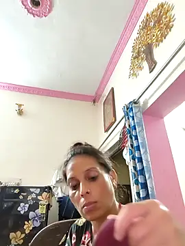 Snapshot of ISHANI-SINGH chatting on September 12, 4:47 pm ISHANI-SINGH online show from September 12, 4:47 pm
