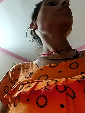 ISHANI-SINGH online show from June 14, 2:24 am