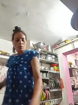 ISHANI-SINGH online show from June 12, 3:03 am