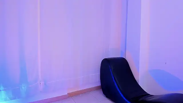 Dakota Mars online show from March 22, 8:04 pm