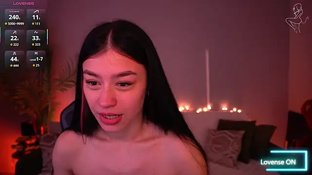 FataleNellie online show from April 14, 9:48 pm