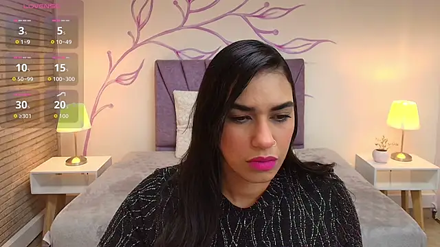 Snapshot of Lia_Blake_ chatting on October 2, 12:32 pm Lia Blake online show from October 2, 12:32 pm