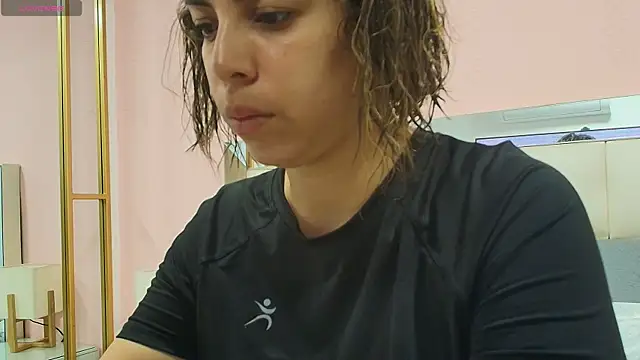 gisell gomez online show from January 9, 12:53 pm