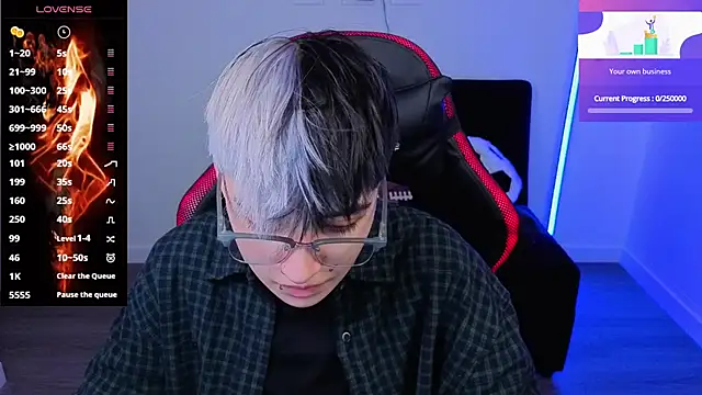 imlaiaaa online show from November 8, 12:59 am