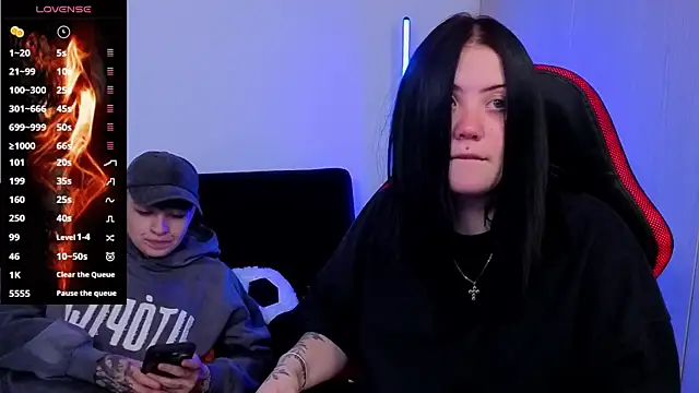 imlaiaaa online show from December 1, 12:37 am