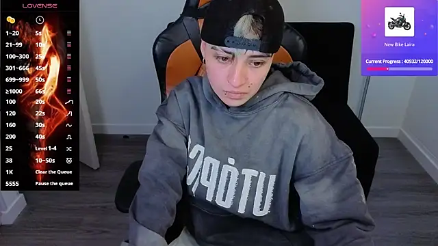 imlaiaaa online show from October 20, 10:02 pm