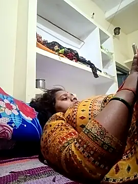 Hot crety online show from December 3, 11:12 am