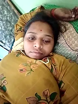 Snapshot of Hot_crety chatting on October 2, 7:02 am Hot crety online show from October 2, 7:02 am