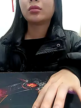 MinhChauXXX19 online show from January 17, 2:13 pm