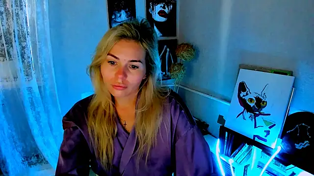 LoraBoyar online show from July 22, 2:56 am