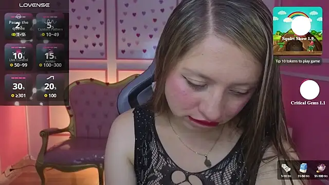 Snapshot of luisa_lulu_t chatting on September 15, 7:54 pm luisa lulu t online show from September 15, 7:54 pm