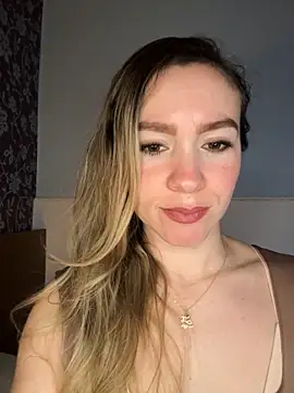 Snapshot of BritgetPsychol chatting on September 19, 1:37 am BritgetPsychol online show from September 19, 1:37 am