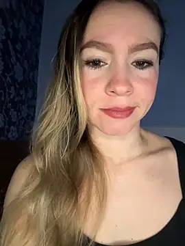 Snapshot of BritgetPsychol chatting on October 13, 2:36 am BritgetPsychol online show from October 13, 2:36 am