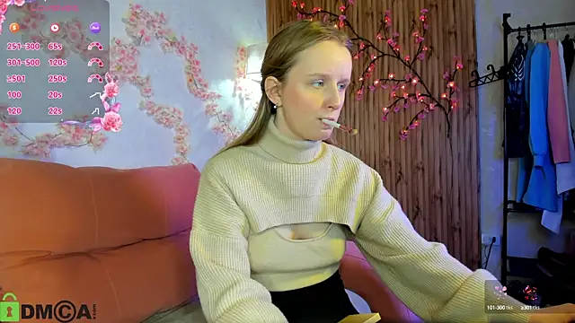 Snapshot of Rina_Panic chatting on October 7, 1:21 am Rina Panic online show from October 7, 1:21 am