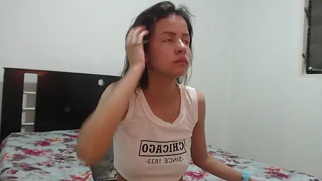 nathaly jones  online show from November 10, 12:11 pm