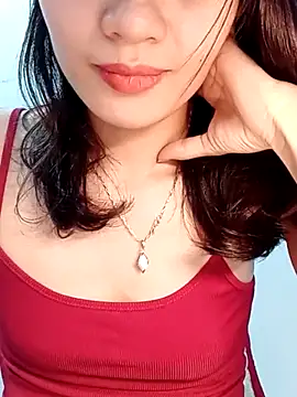 Hinna x online show from April 5, 10:20 pm