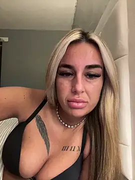 EllieMaeBaby online show from October 22, 7:41 pm