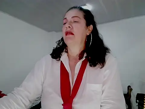 ArdienteBetania online show from October 17, 2:53 pm