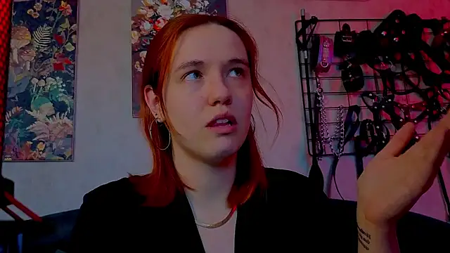 the high priestess online show from April 18, 5:21 am