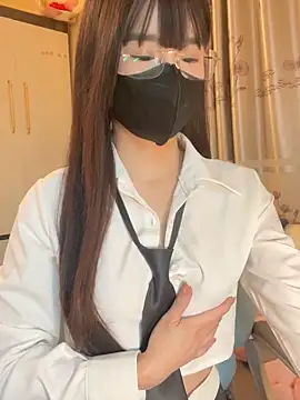 Dior baby online show from February 2, 2:54 am