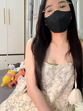 Dior baby online show from October 30, 1:30 am